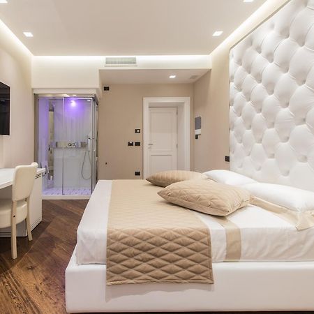 Lux Suites In Roma Екстериор снимка